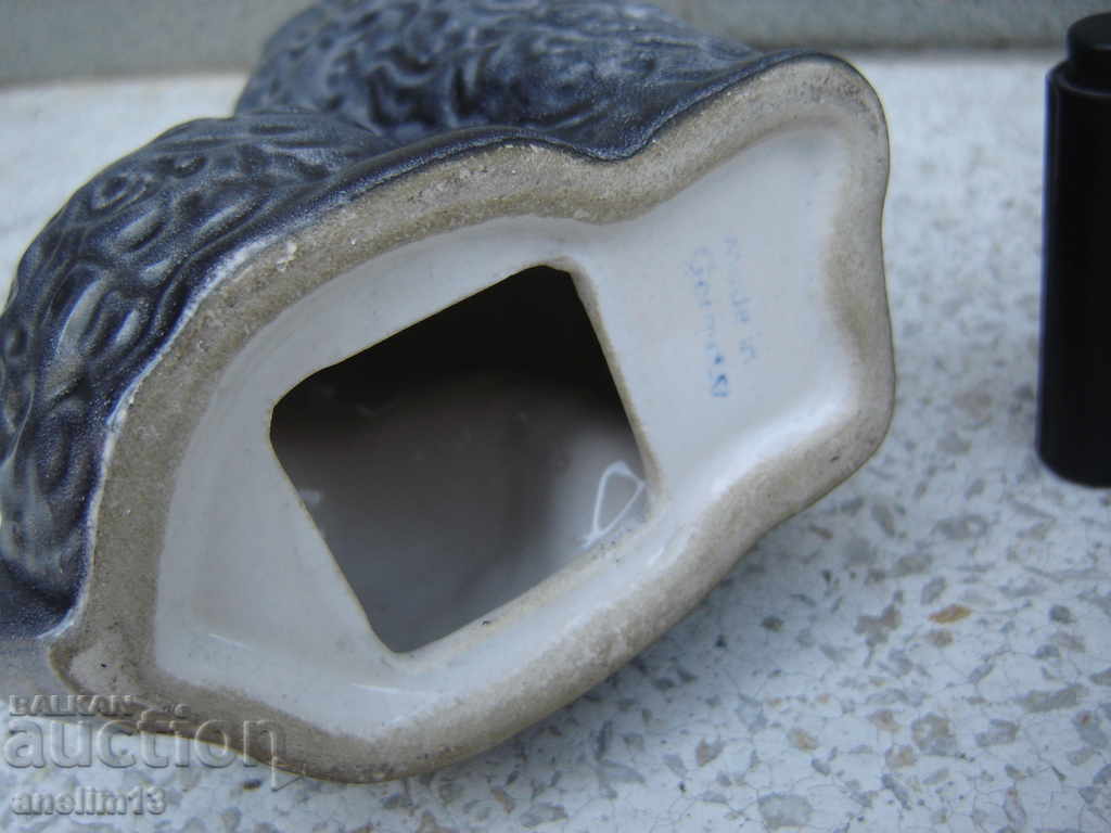 STAR PORCELAIN GIRL DOG GERMANY - 5 STAR PORCELAIN GIRL DOG GERMANY - 5