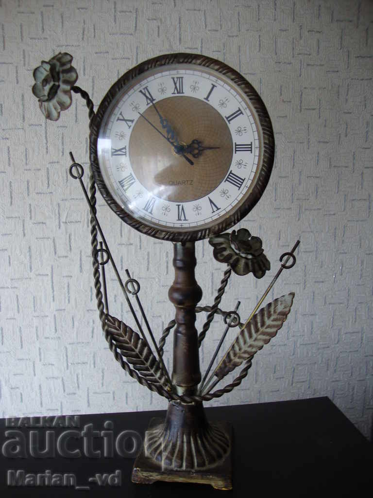 Δημοπρασία Μεταλλικό ρολόι χαλαζία