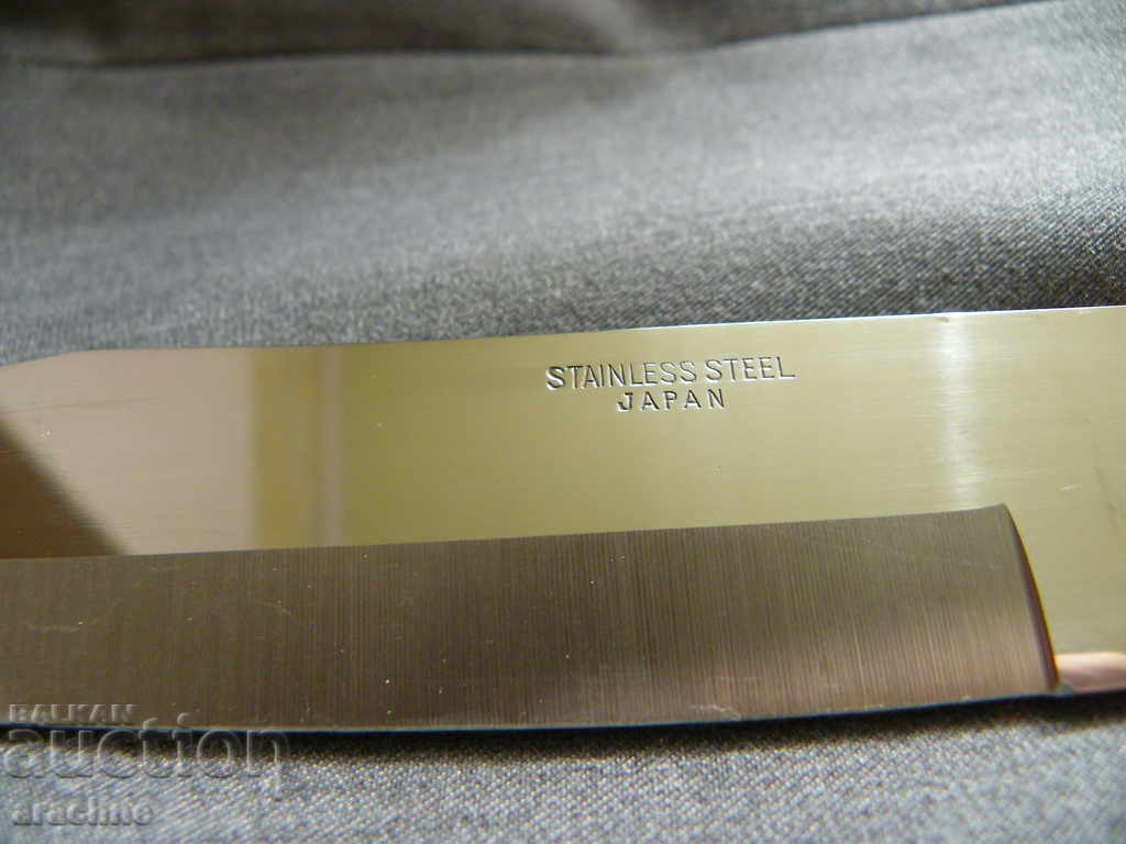 Japanese knife with price 95.00 BGN | € 48.57
