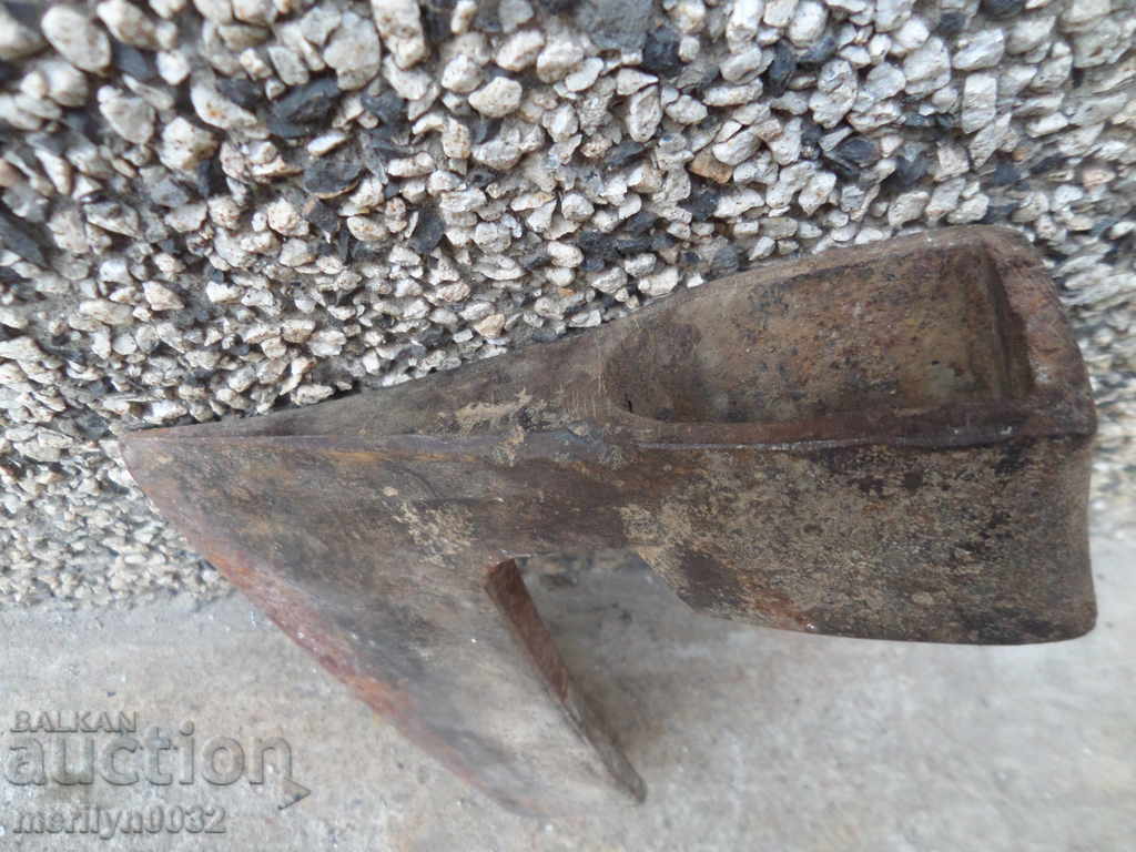 Old ax with seal marking tool wrought iron - 6 Old ax with seal marking tool wrought iron - 6