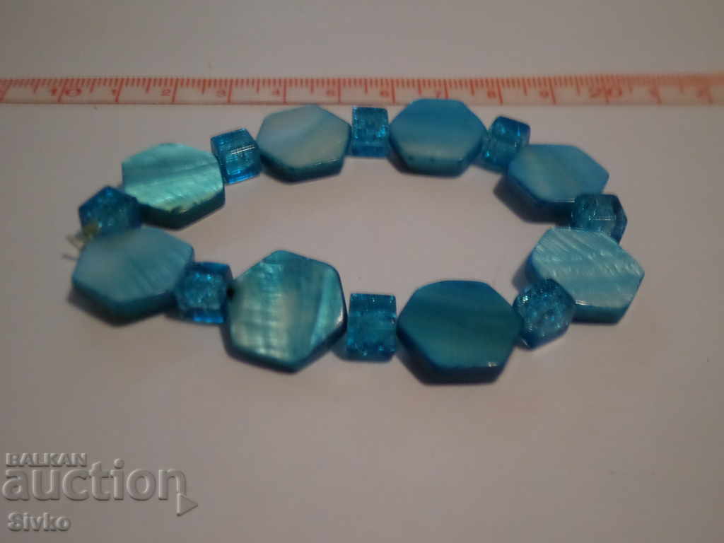 Mother-of-pearl pendant - blue