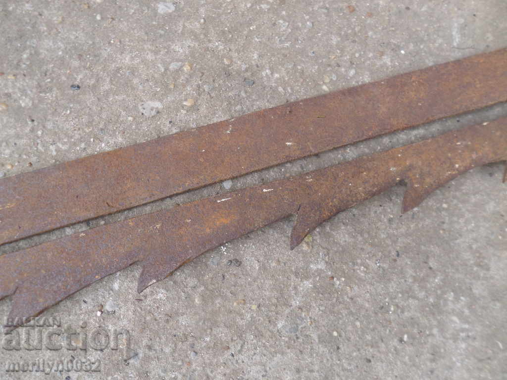 Delivery of Old forged brace for hearth iron forged iron