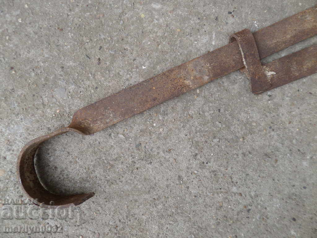 Old forged brace for hearth iron forged iron - 7