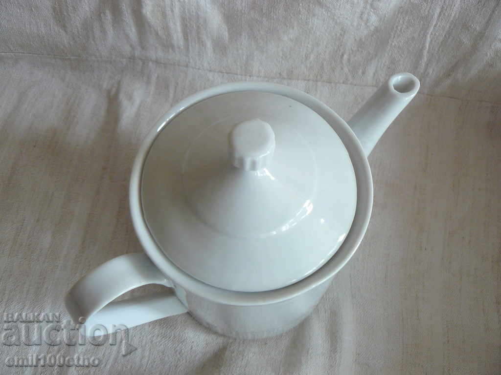 Delivery of Kana - a teapot from the former Interhotels Delivery of Kana - a teapot from the former Interhotels