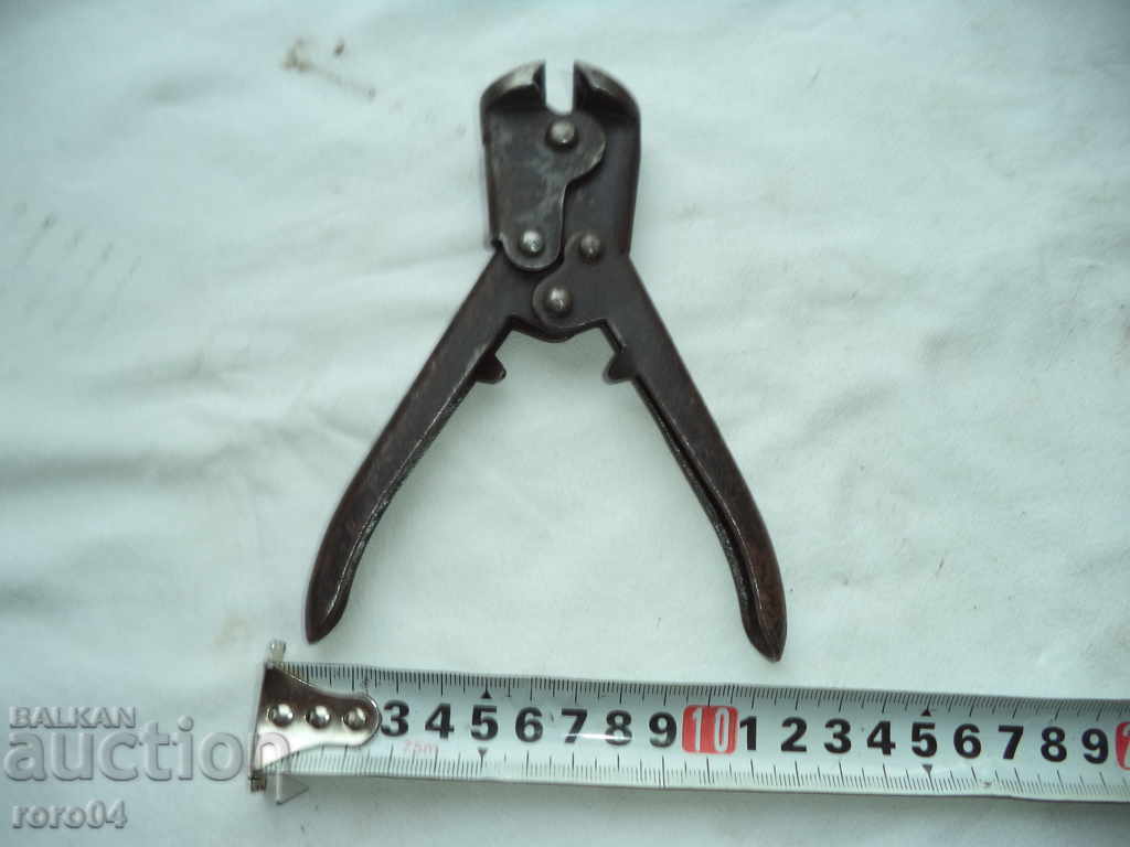 Auction OLD CUTS - RESULTS - ACTUATORS Auction OLD CUTS - RESULTS - ACTUATORS