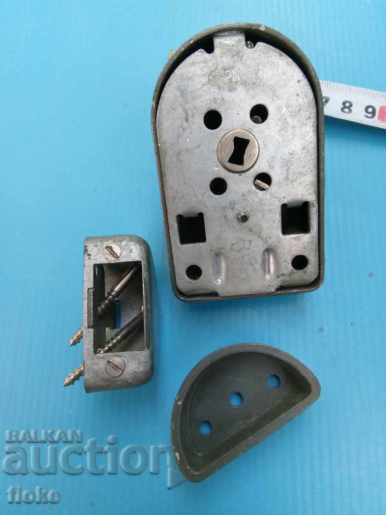 Delivery of Old lock-healthy Delivery of Old lock-healthy