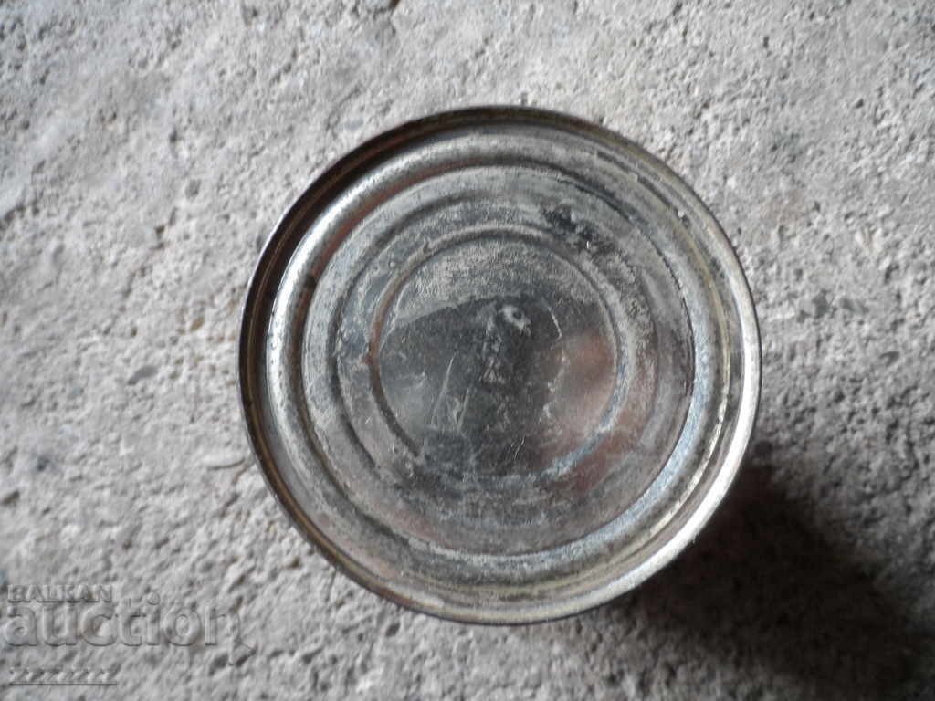 Auction an old tin can Auction an old tin can