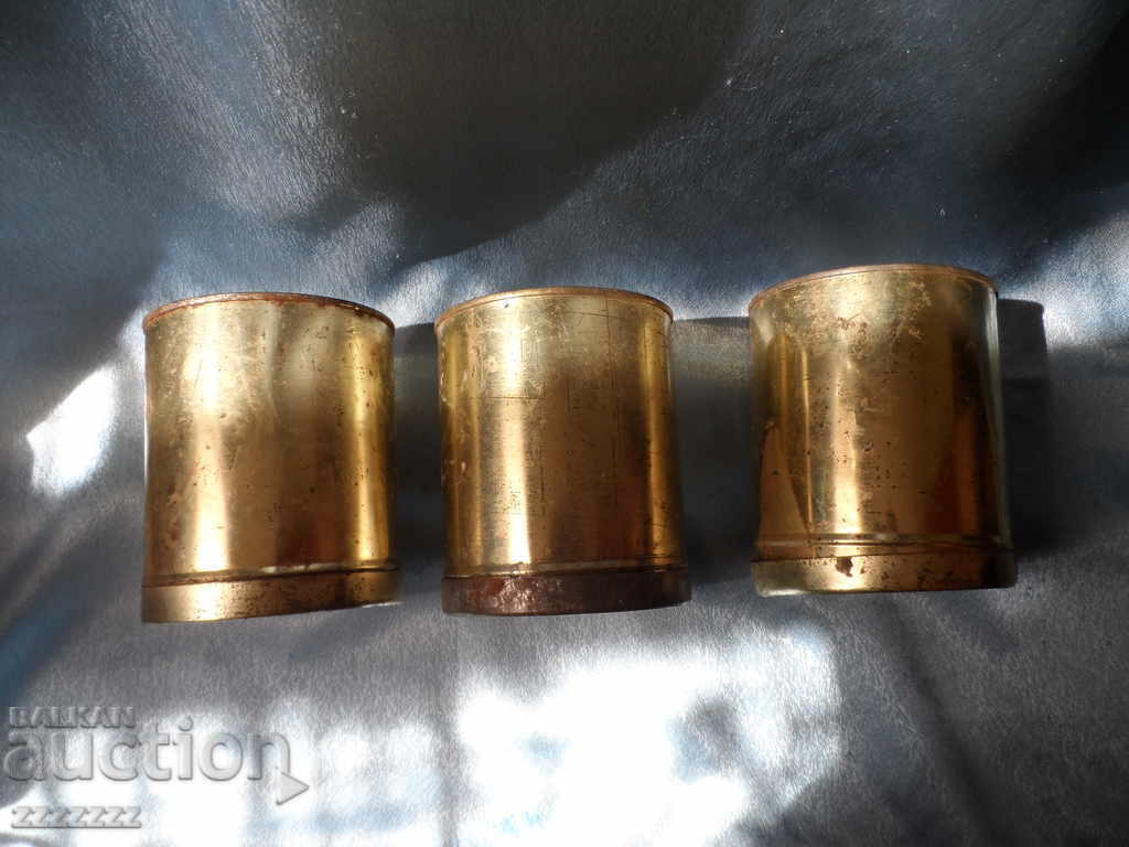 Аукцион стари ламаринени кутии Аукцион стари ламаринени кутии