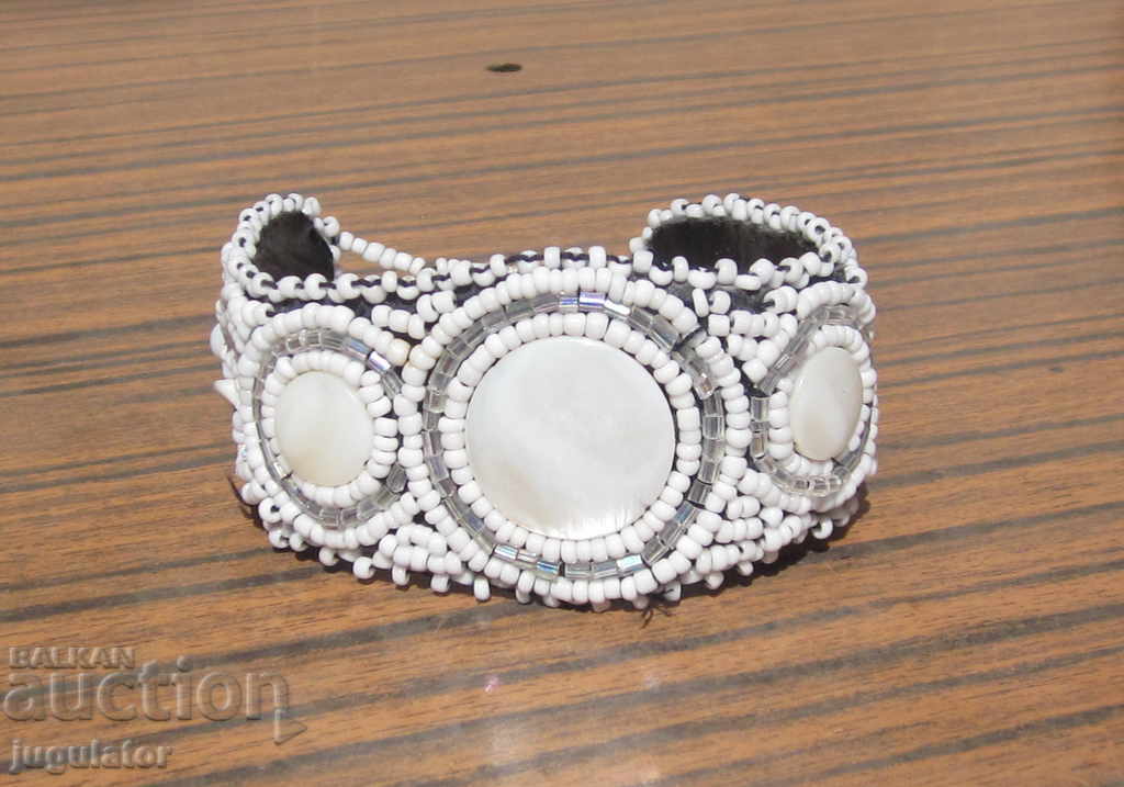 an old antique Bulgarian folklore bracelet of beads and mother of pearl - 5