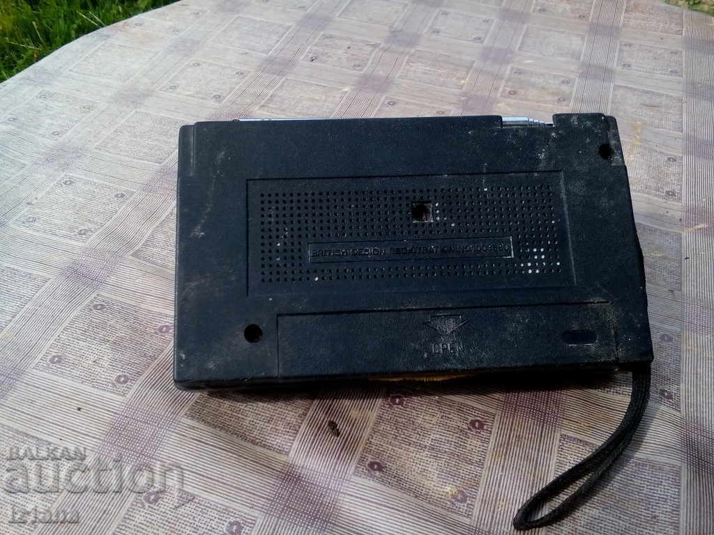 HI-BUSONIC radio with price 10.00 BGN | € 5.11 HI-BUSONIC radio with price 10.00 BGN | € 5.11