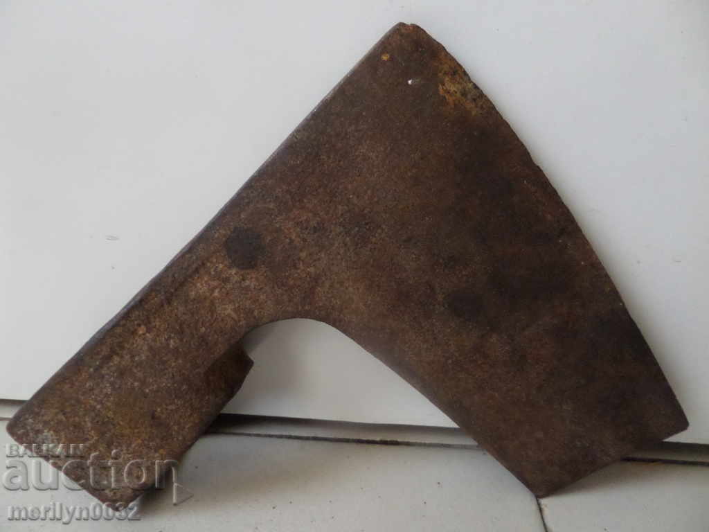 Old ax with seal marking tool wrought iron with price 43.00 BGN | € 21.99 Old ax with seal marking tool wrought iron with price 43.00 BGN | € 21.99