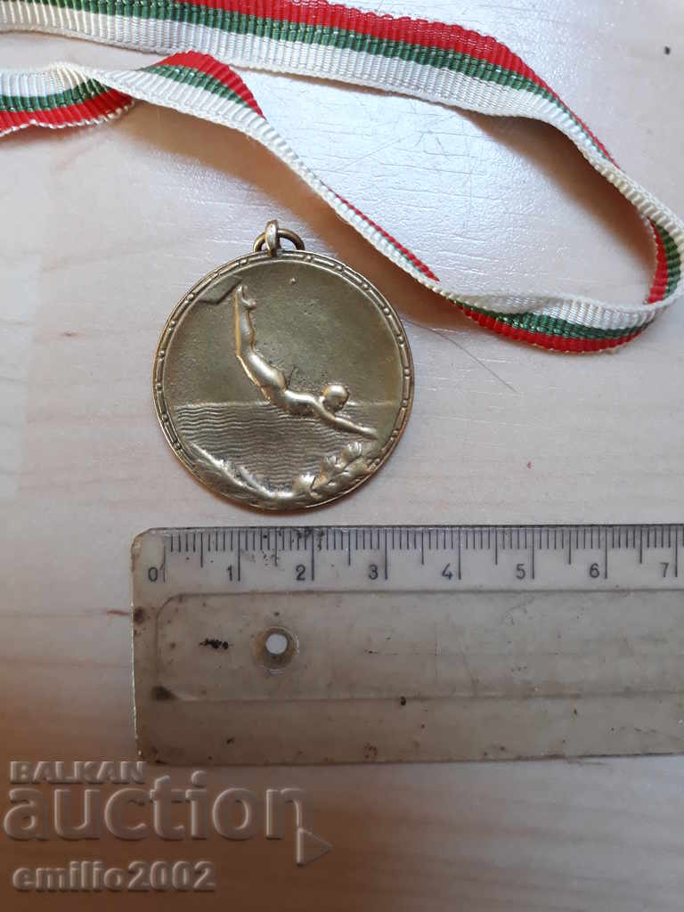 Medalie - Etapa 4 la stadionul Stadion 1952 Locul 1