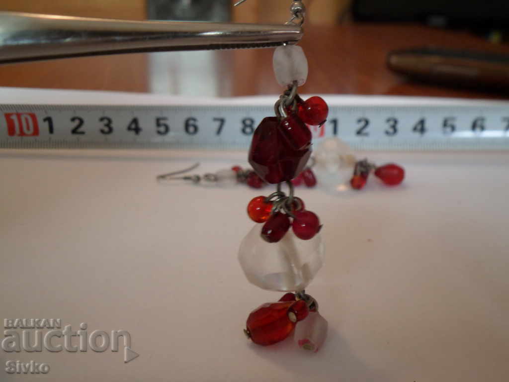 Earrings white and red Earrings white and red