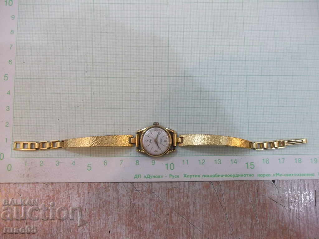 "Bella - GENEVE" Swiss lady working watch with price 50.00 BGN | € 25.56 "Bella - GENEVE" Swiss lady working watch with price 50.00 BGN | € 25.56