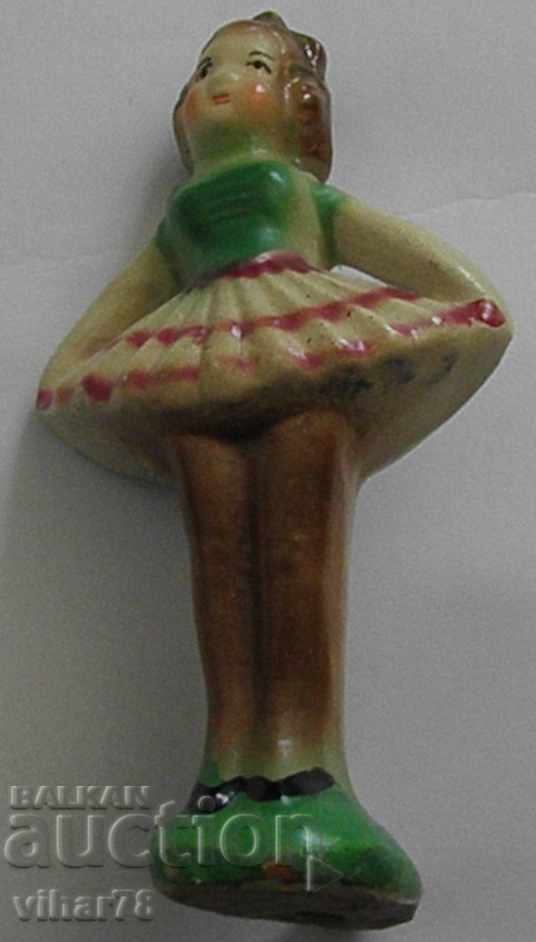 An old ceramic whistle with price 49.99 BGN | € 25.56 An old ceramic whistle with price 49.99 BGN | € 25.56