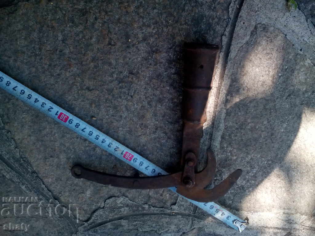 Old Scissors and Shrubs. with price 15.00 BGN | € 7.67 Old Scissors and Shrubs. with price 15.00 BGN | € 7.67