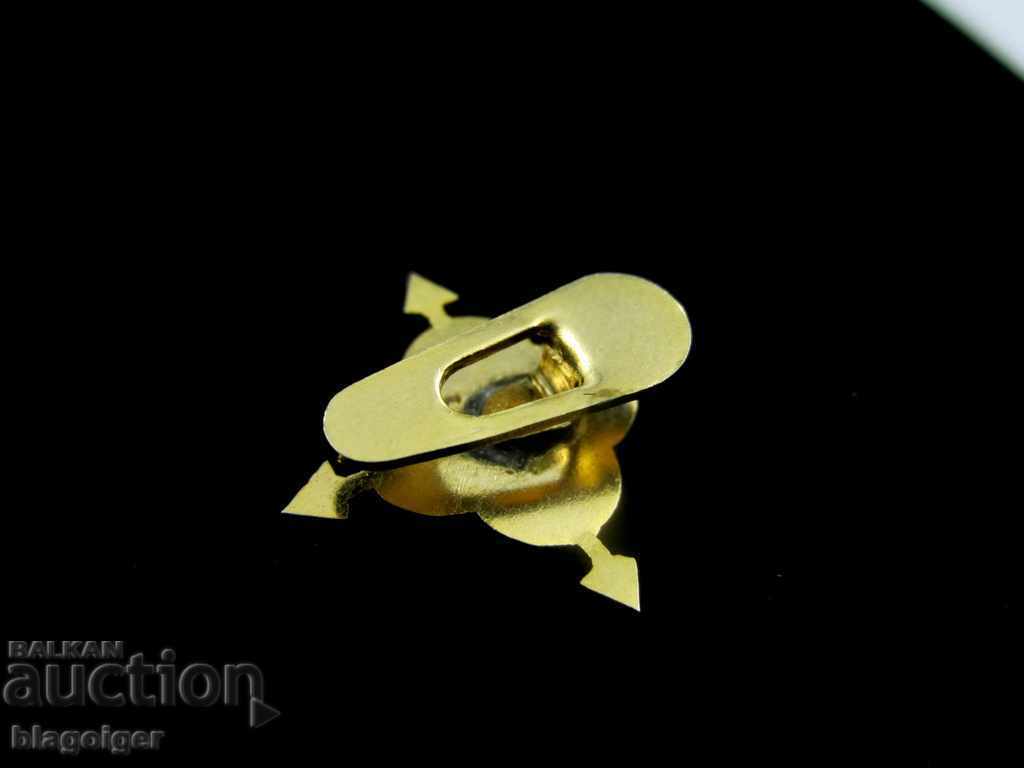 Auction OLD BADGE-BUTONELA-SPAIN?-FOOTBALL CLUB-ORIGINAL Auction OLD BADGE-BUTONELA-SPAIN?-FOOTBALL CLUB-ORIGINAL