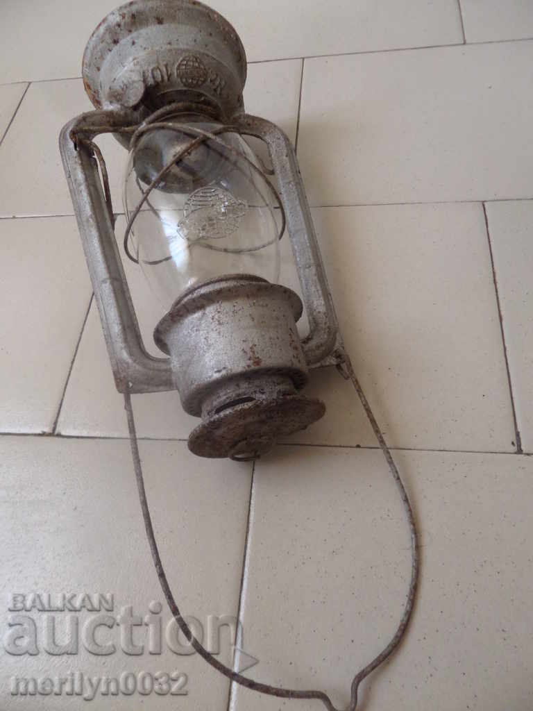 Auction Old Lantern, Lamp, Projector Lamp Auction Old Lantern, Lamp, Projector Lamp