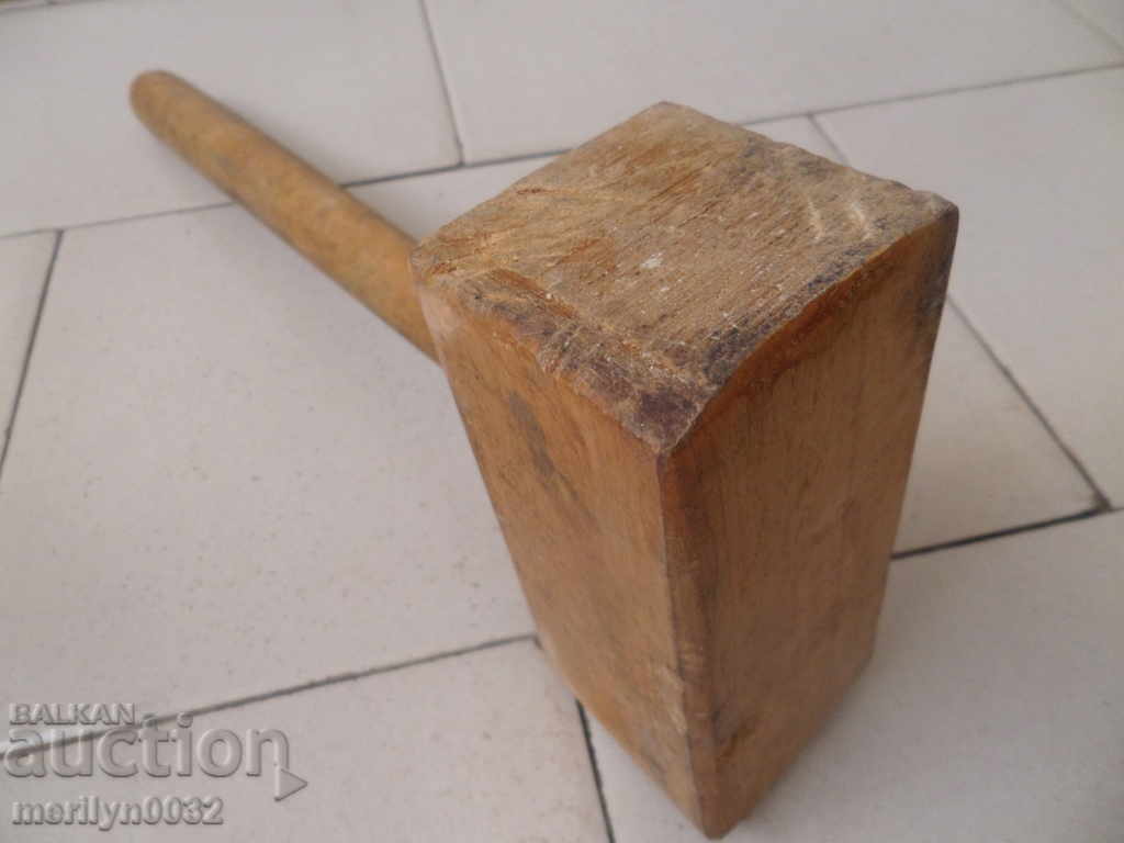Delivery of Old wooden hammer, instrument, wooden, 20th century Delivery of Old wooden hammer, instrument, wooden, 20th century