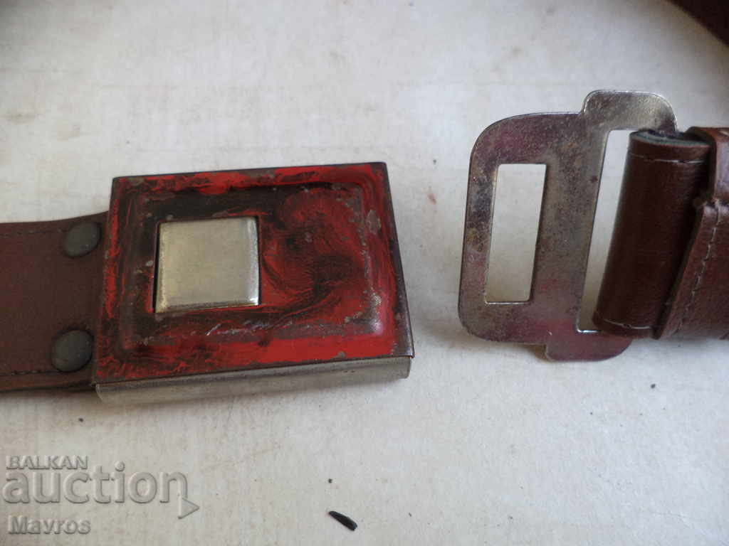Retro belt rectangular current with square unlocking button with price 15.00 BGN | € 7.67