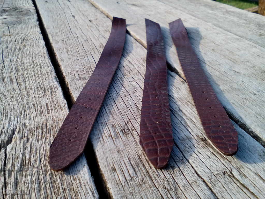 Ancient watch strap with price 10.00 BGN | € 5.11 Ancient watch strap with price 10.00 BGN | € 5.11