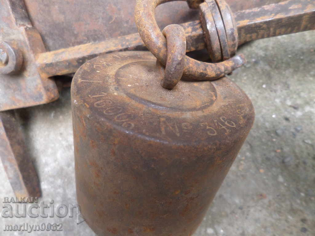 Old scales, pallet, scales, scales from the beginning of the twentieth century - 7 Old scales, pallet, scales, scales from the beginning of the twentieth century - 7