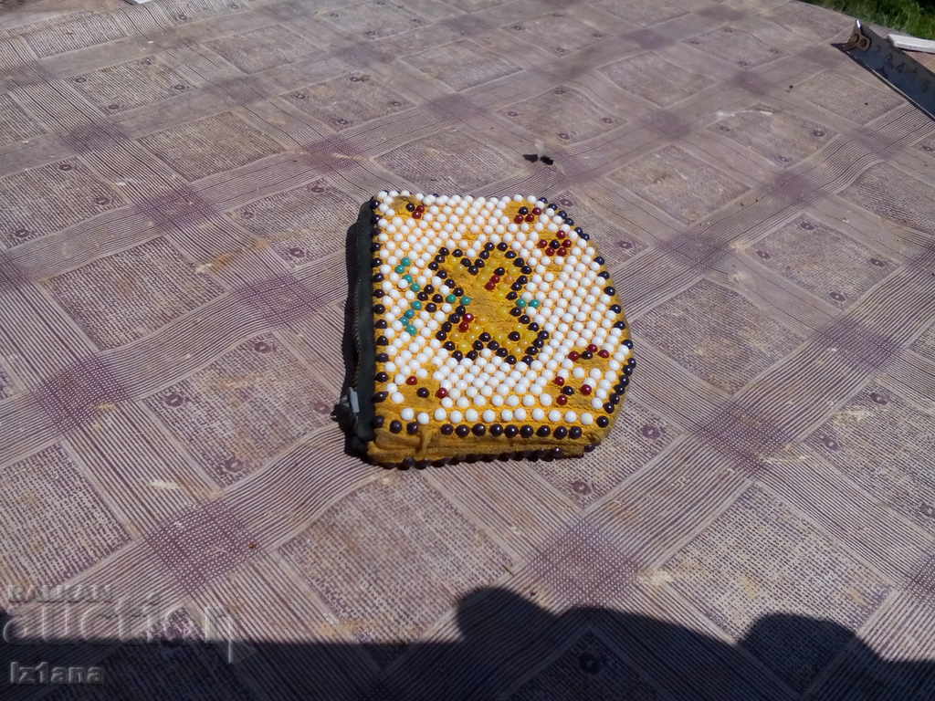 παλιό πορτοφόλι με τιμή 6.00 BGN | € 3.07 παλιό πορτοφόλι με τιμή 6.00 BGN | € 3.07