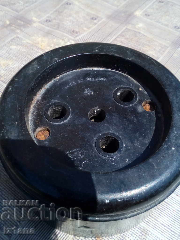 Licitație contacte vechi Licitație contacte vechi