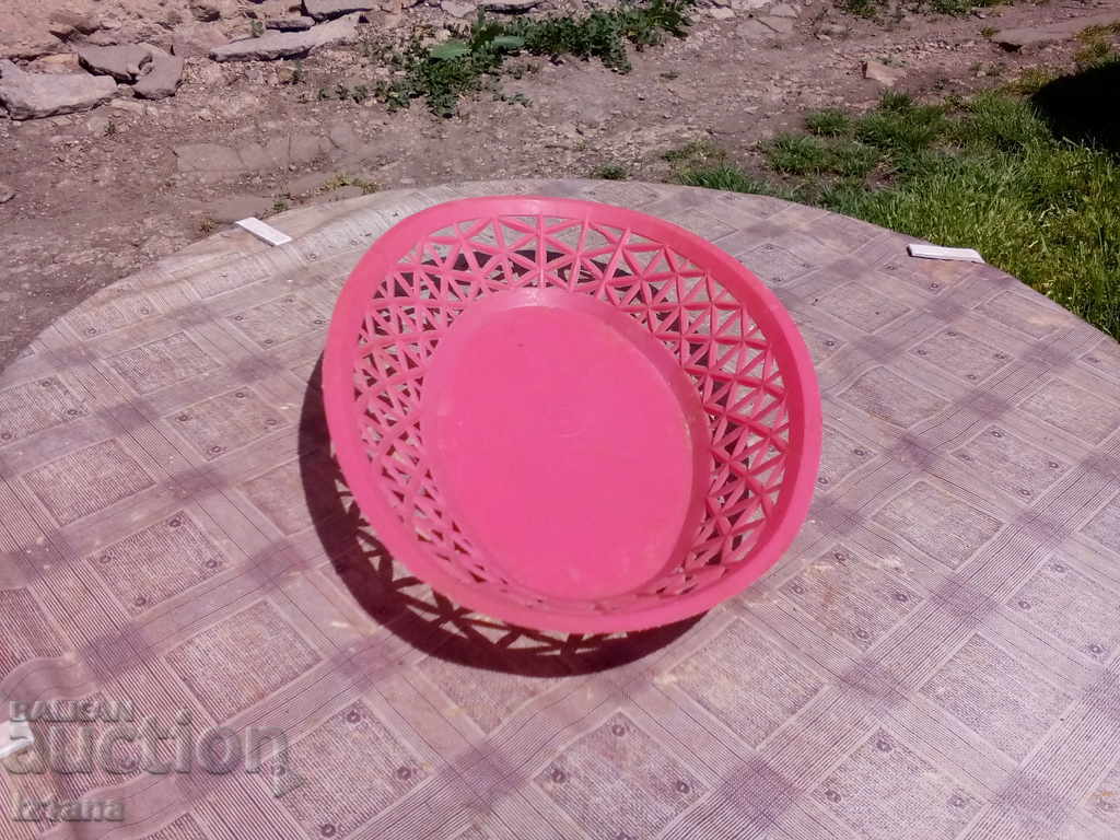 Auction Old bread pan Auction Old bread pan