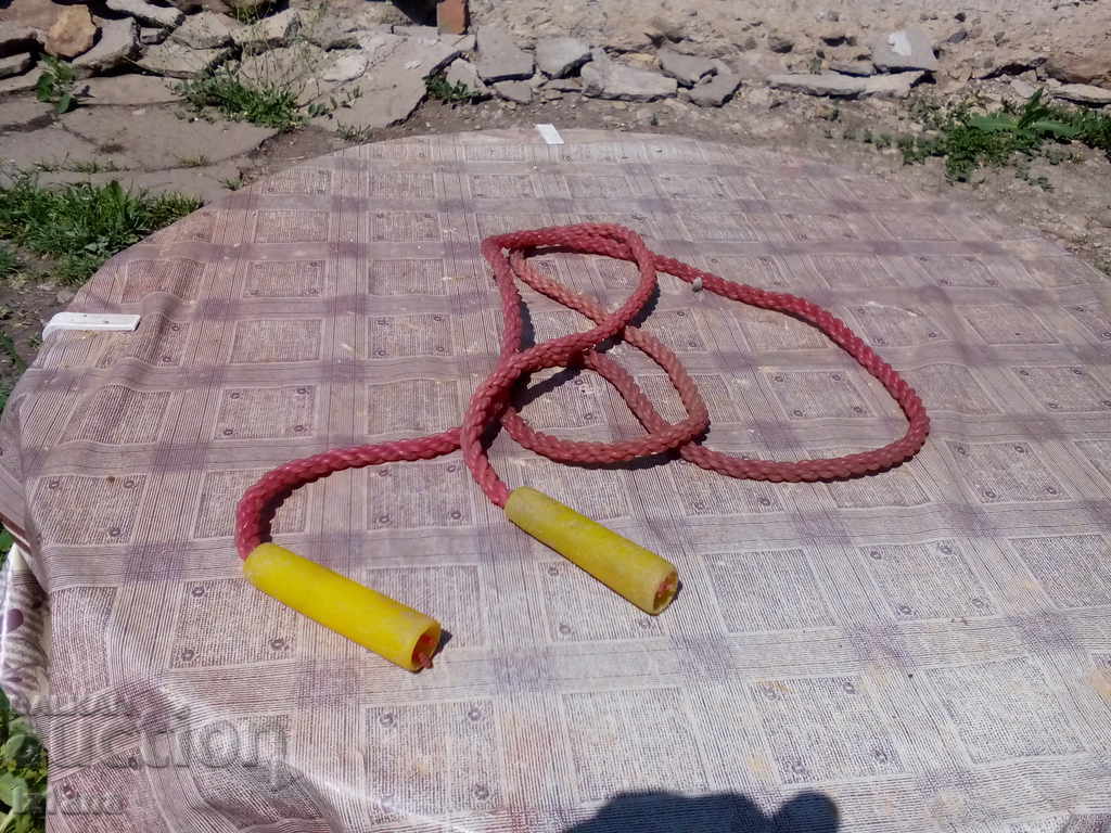 Children's rope with price 10.00 BGN | € 5.11 Children's rope with price 10.00 BGN | € 5.11