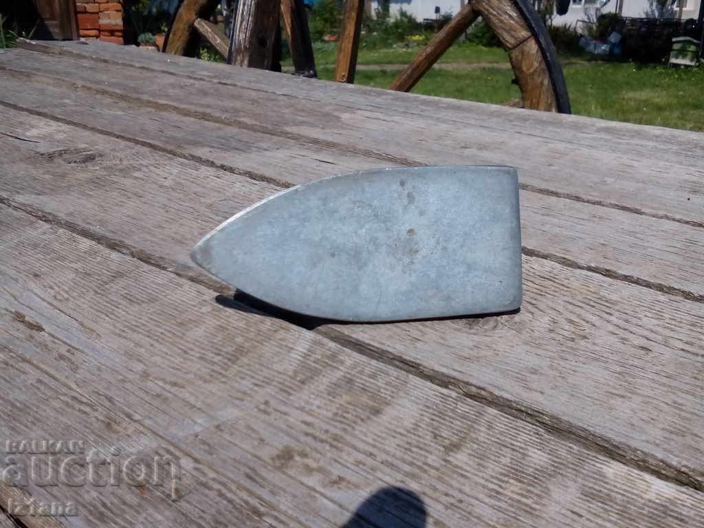 Old children's iron - 6 Old children's iron - 6