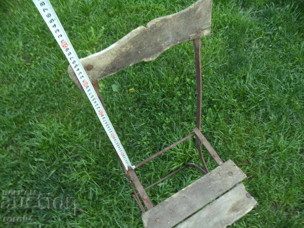 Delivery of OLD FORGED GARDEN FOLDING CHAIR Delivery of OLD FORGED GARDEN FOLDING CHAIR