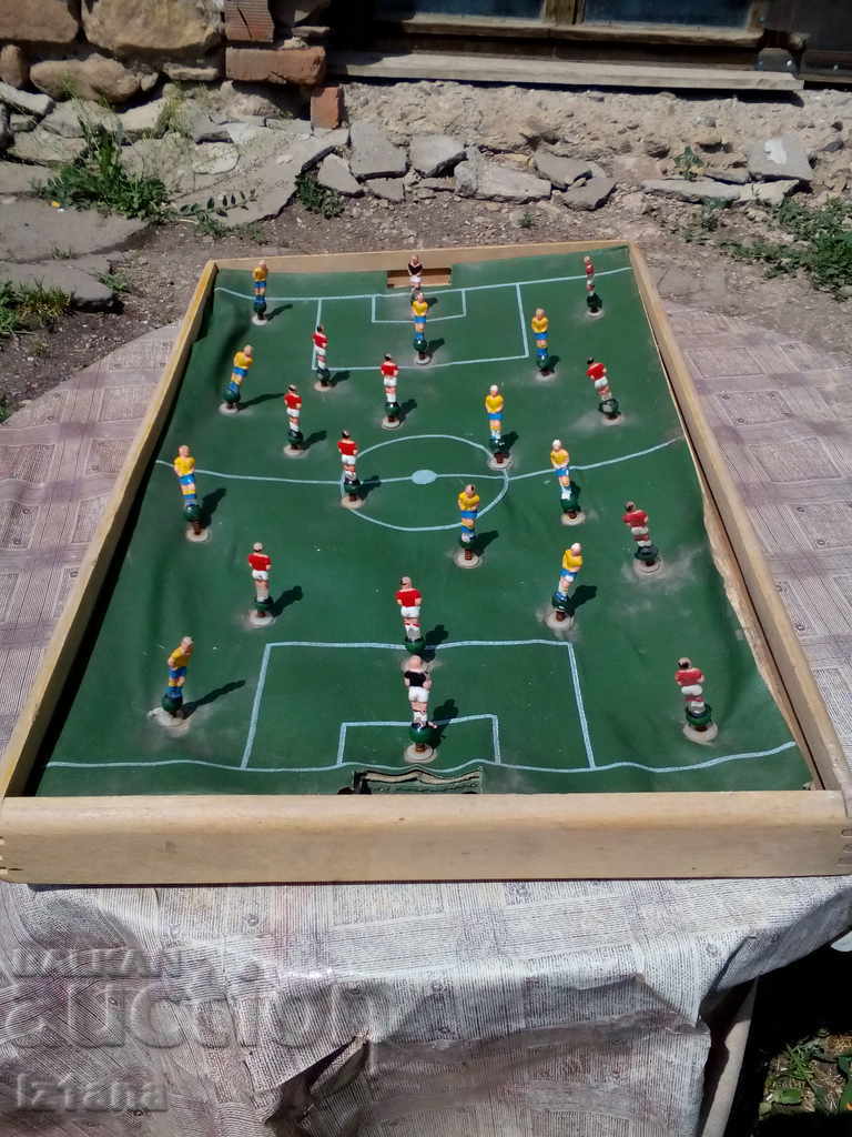 Fotbal pentru copii cu preț 10.00 BGN | € 5.11 Fotbal pentru copii cu preț 10.00 BGN | € 5.11