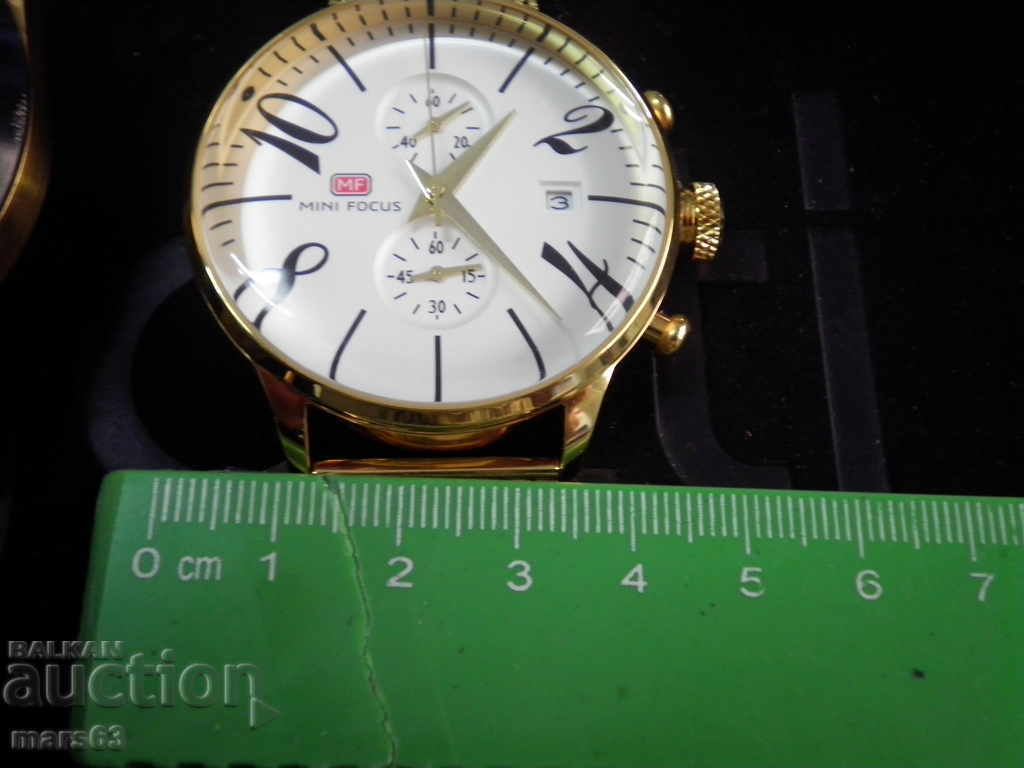 Men's gold-plated chronograph watch with price 159.00 BGN | € 81.30 Men's gold-plated chronograph watch with price 159.00 BGN | € 81.30