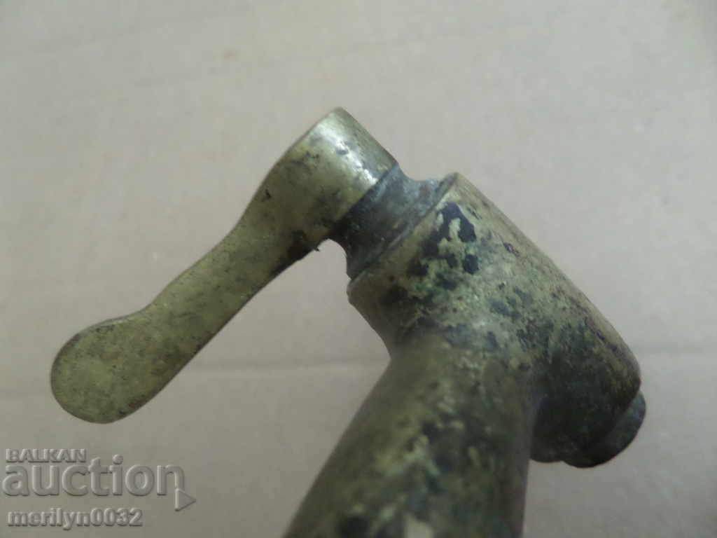 Old Bronze Spout Spinner Key Fountain Stop Valve - 5 Old Bronze Spout Spinner Key Fountain Stop Valve - 5