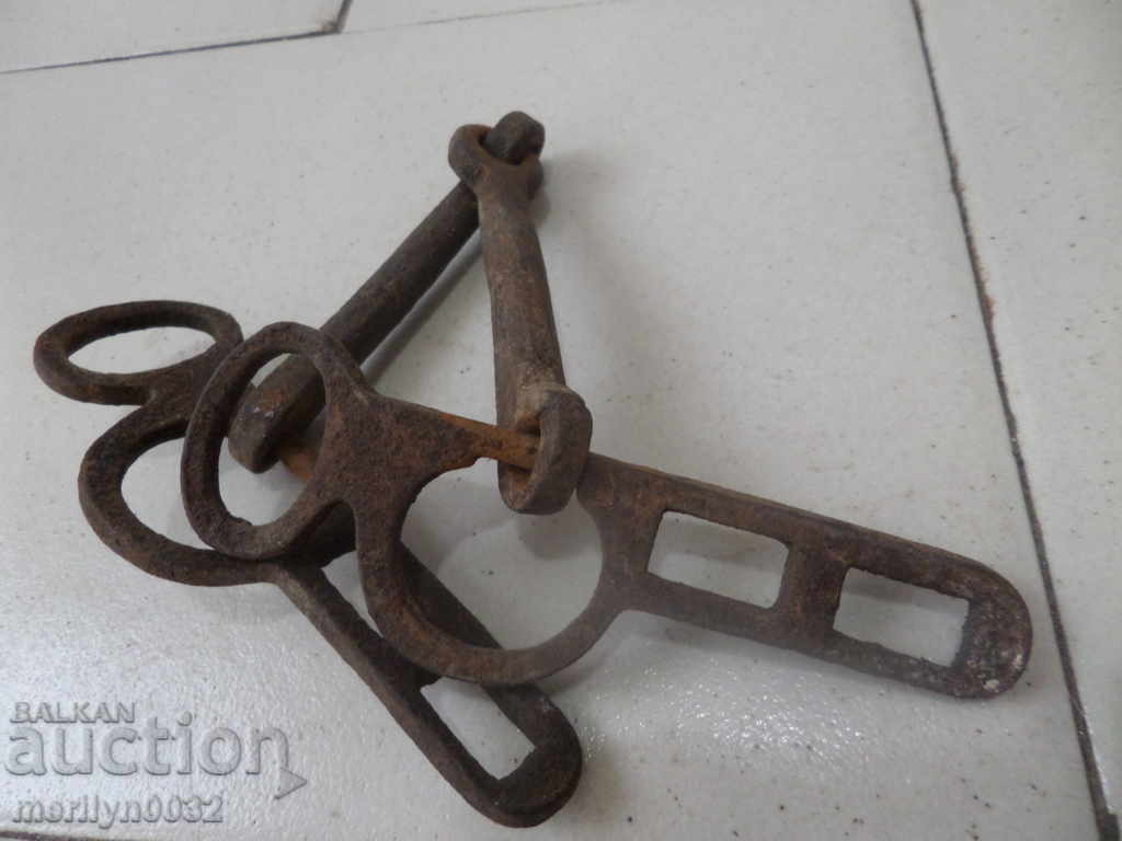 An old forged bridle reins wrought iron, a harness - 7 An old forged bridle reins wrought iron, a harness - 7