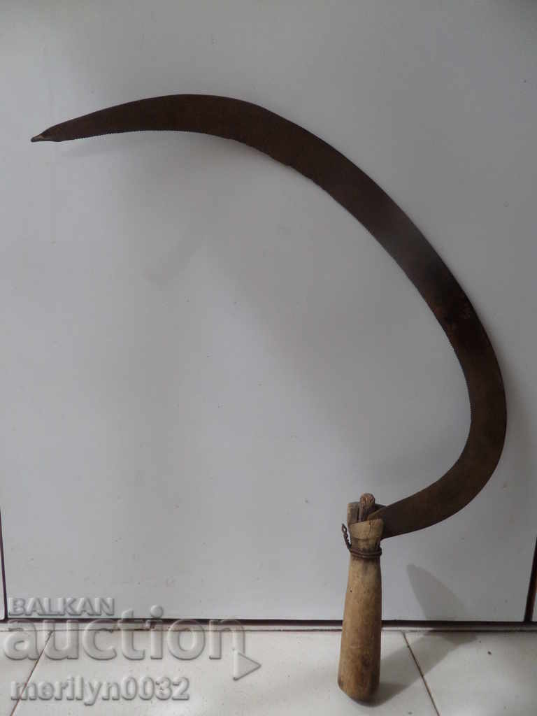 Old sickle, knife, blade, wrought iron with price 33.00 BGN | € 16.87 Old sickle, knife, blade, wrought iron with price 33.00 BGN | € 16.87