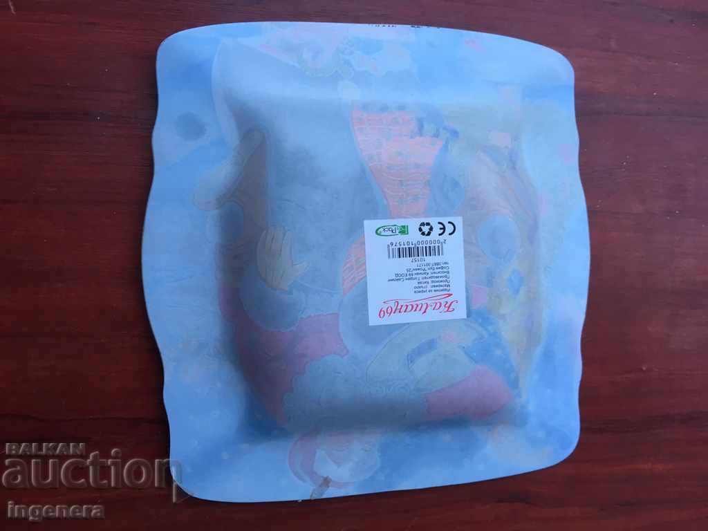 Delivery of CHRISTMAS PLATE GLASS SALE NEW