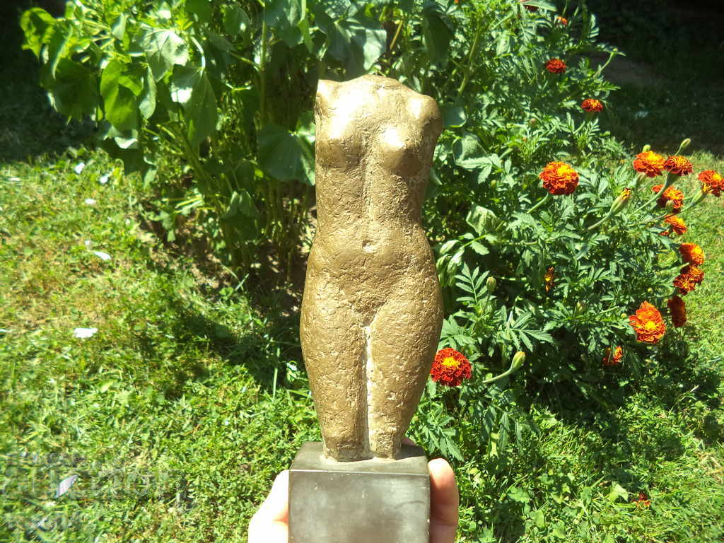 Delivery of TORSO - NAKED FEMALE BODY - EROTIC - BRONZE - MARBLE Delivery of TORSO - NAKED FEMALE BODY - EROTIC - BRONZE - MARBLE