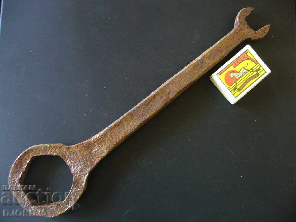 Old big key with price 3.00 BGN | € 1.53 Old big key with price 3.00 BGN | € 1.53