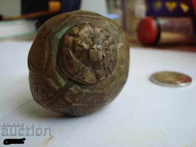 Bronze ball for a capsule flint pistol pistol with price 80.00 BGN | € 40.90