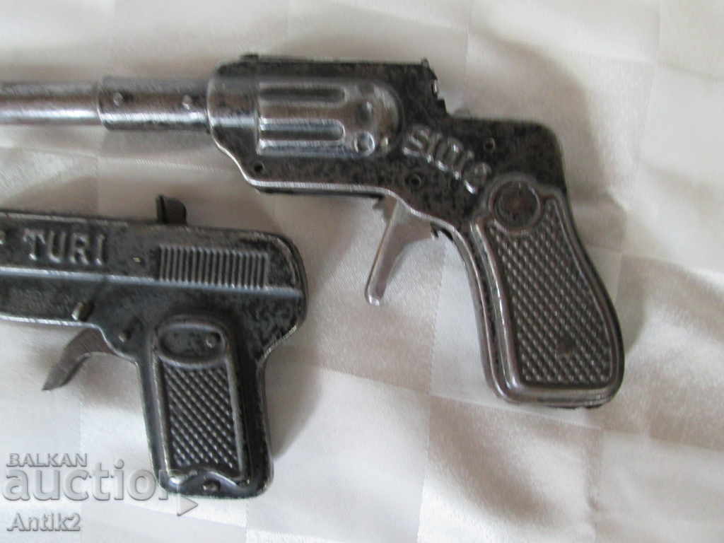 Auction D.R.P. children's metal toys-pistols-2 pieces Auction D.R.P. children's metal toys-pistols-2 pieces