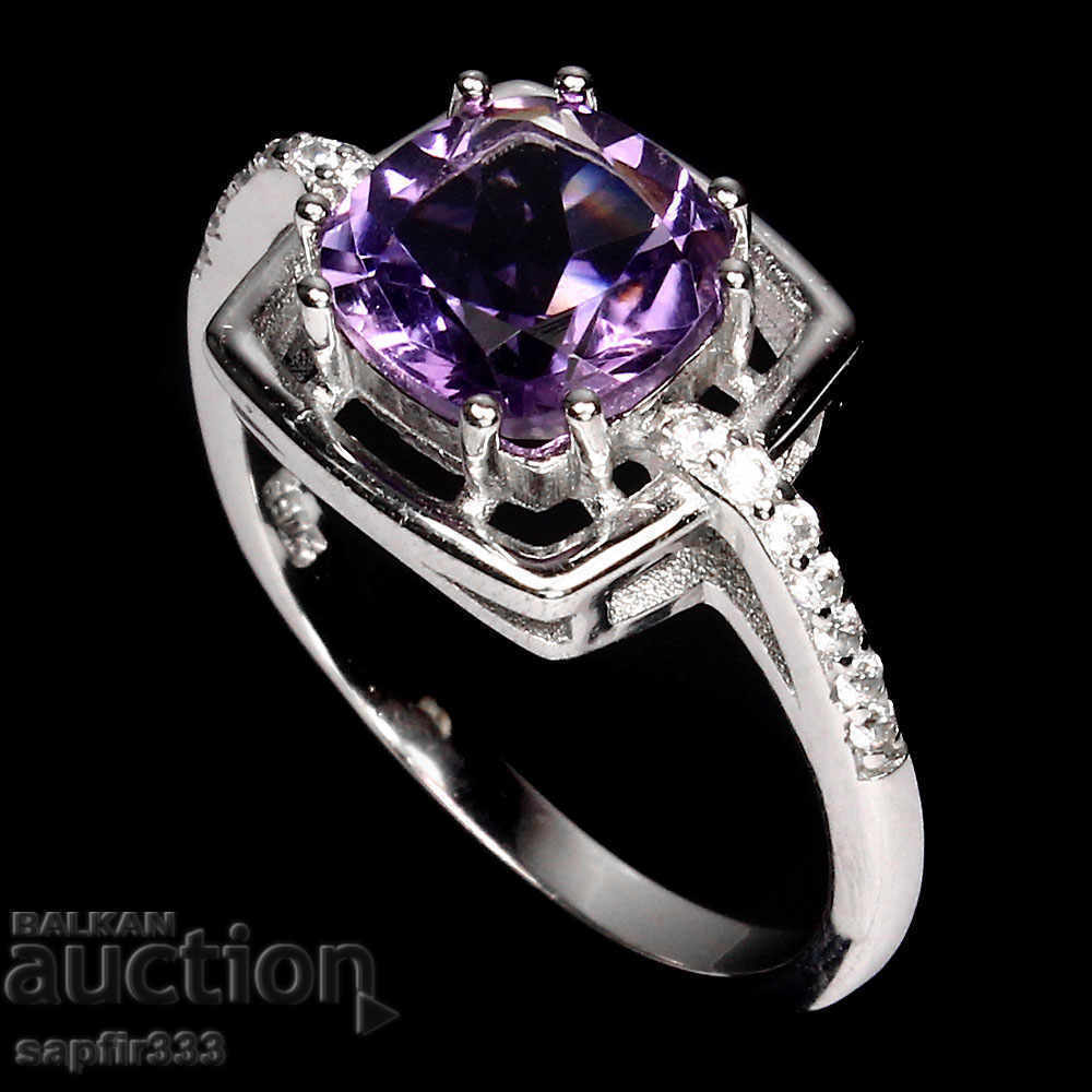 BEAUTIFUL RING AND MEDALLION WITH NATURAL AMETHYSTS AND ZIRCONIA - 5 BEAUTIFUL RING AND MEDALLION WITH NATURAL AMETHYSTS AND ZIRCONIA - 5