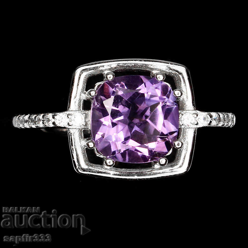 BEAUTIFUL RING AND MEDALLION WITH NATURAL AMETHYSTS AND ZIRCONIA - 7 BEAUTIFUL RING AND MEDALLION WITH NATURAL AMETHYSTS AND ZIRCONIA - 7