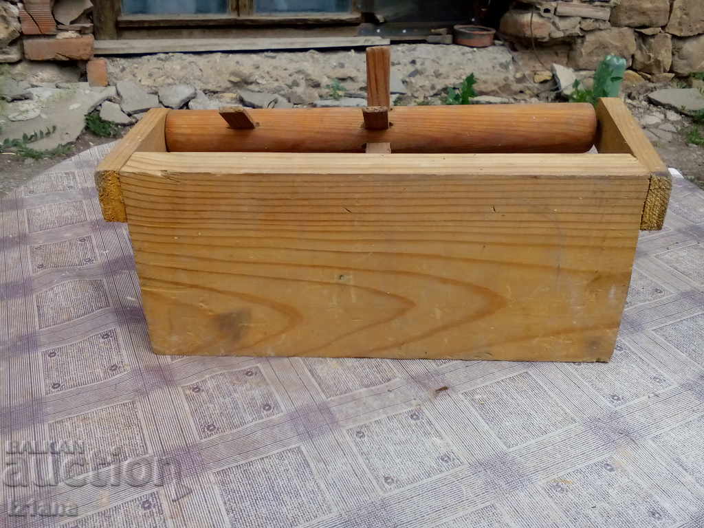 Стара дървена играчка - 5