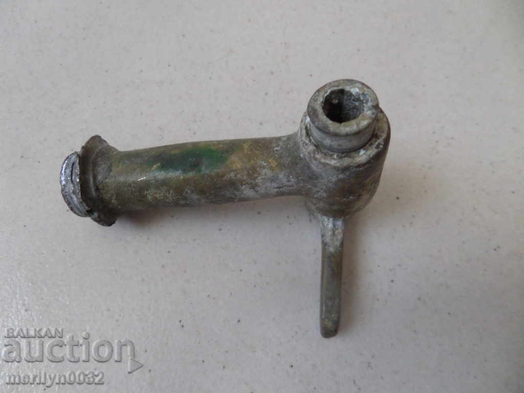 Auction Old Bronze Spout Spinner Key Fountain Stop Valve Auction Old Bronze Spout Spinner Key Fountain Stop Valve