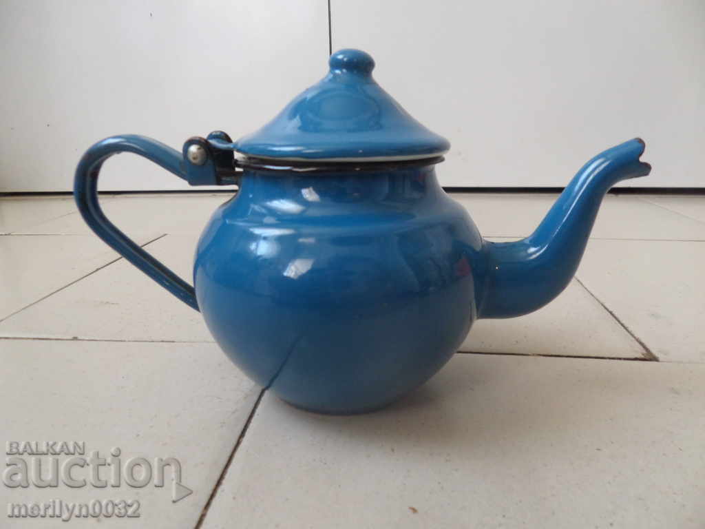 Enamelled teapot made of salt container with enamel with price 39.00 BGN | € 19.94 Enamelled teapot made of salt container with enamel with price 39.00 BGN | € 19.94