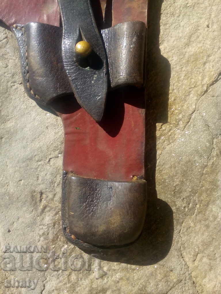 Old pistol holster. with price 15.00 BGN | € 7.67