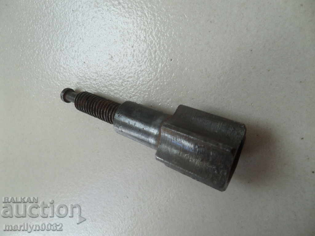 Part detail bolt from the MG-34 Wehrmacht machine gun - 7 Part detail bolt from the MG-34 Wehrmacht machine gun - 7