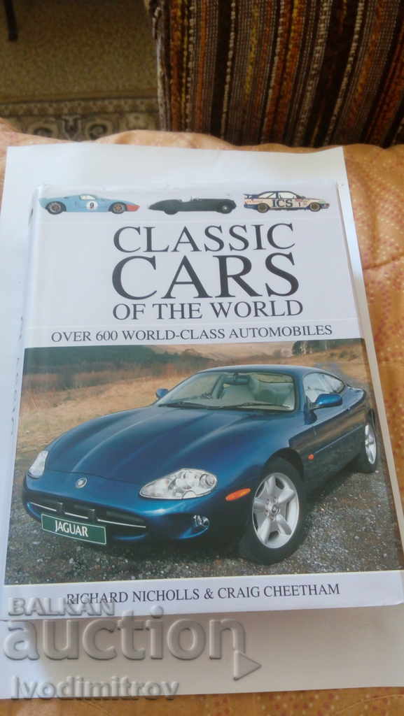 Classic Cars of the World - Richard Nicholls&Craig Cheetham